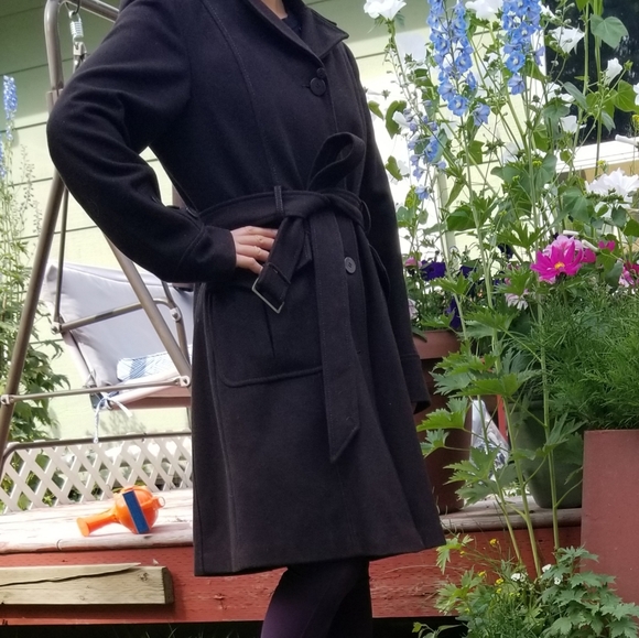 Coat - Picture 3 of 3
